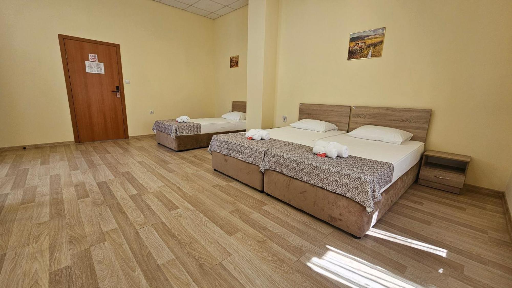 Hostel Canto Ruse Exterior photo
