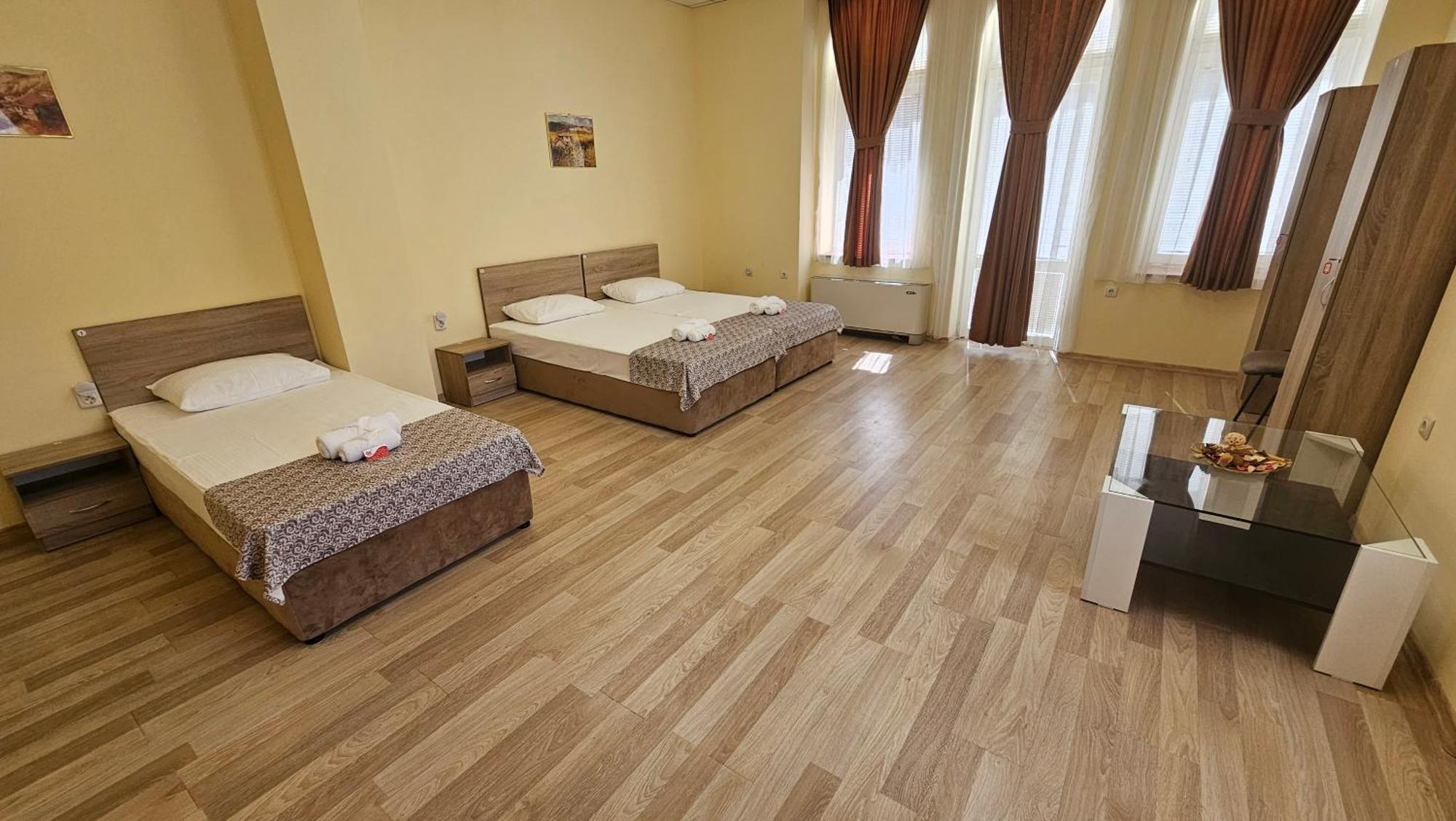 Hostel Canto Ruse Exterior photo